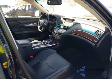 2015 Infiniti Q70L 3.7X из США, поврежденный, VIN JN1BY1PR9FM831643